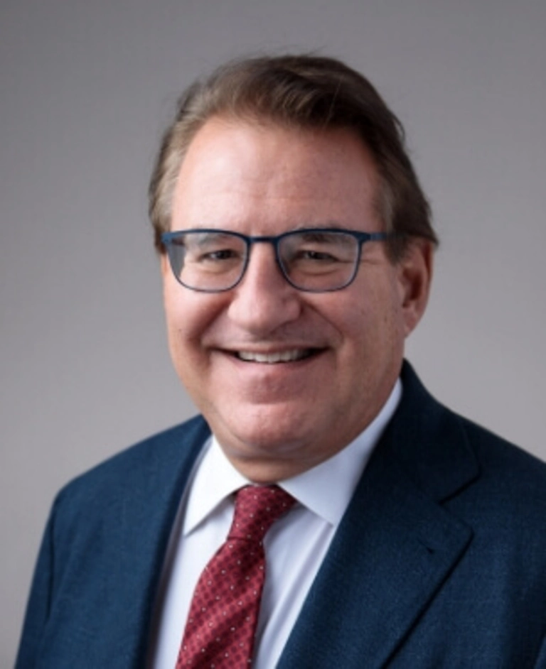 Attorney Kurt Lloyd image